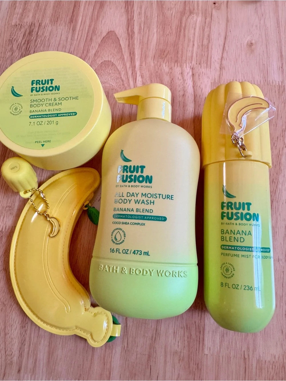 Bath & Body Works 5Piece Fruit Fusion Banana Blend Body Set- Yellow